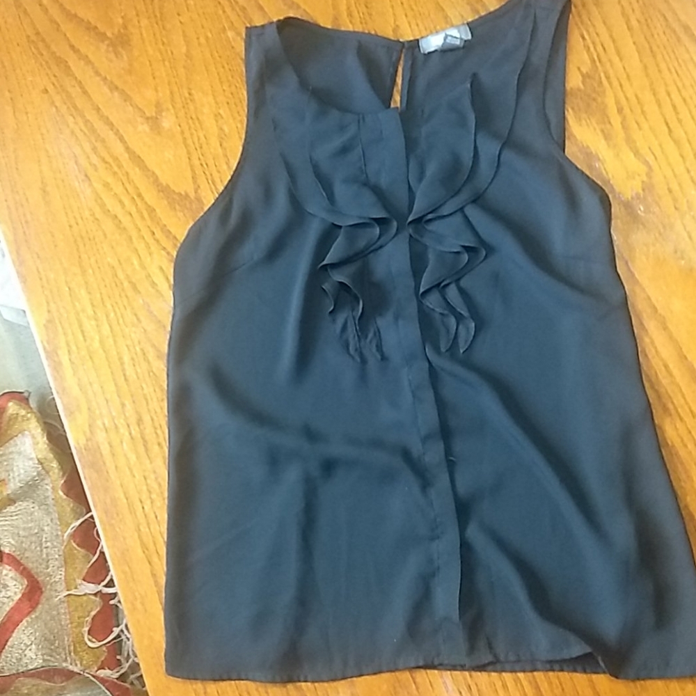 Kenneth Cole Reaction Sleeveless Black Top